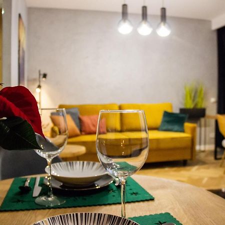 Apartamentysnu, Wola Premium I Z Parkingiem Warsaw Exterior photo